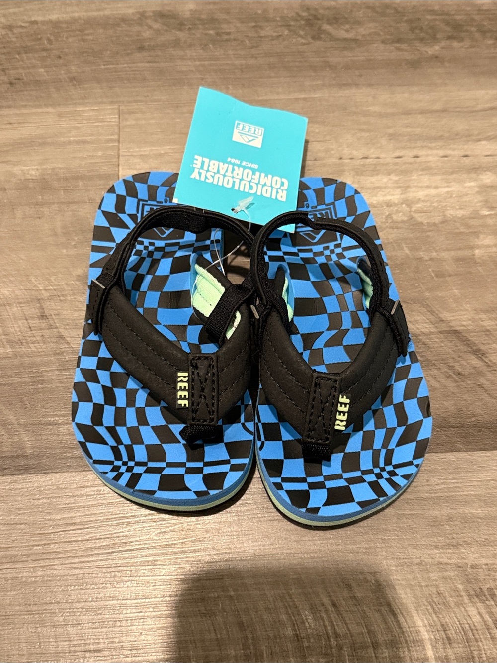 Reef Kids Black Strap Blue Check Sandals